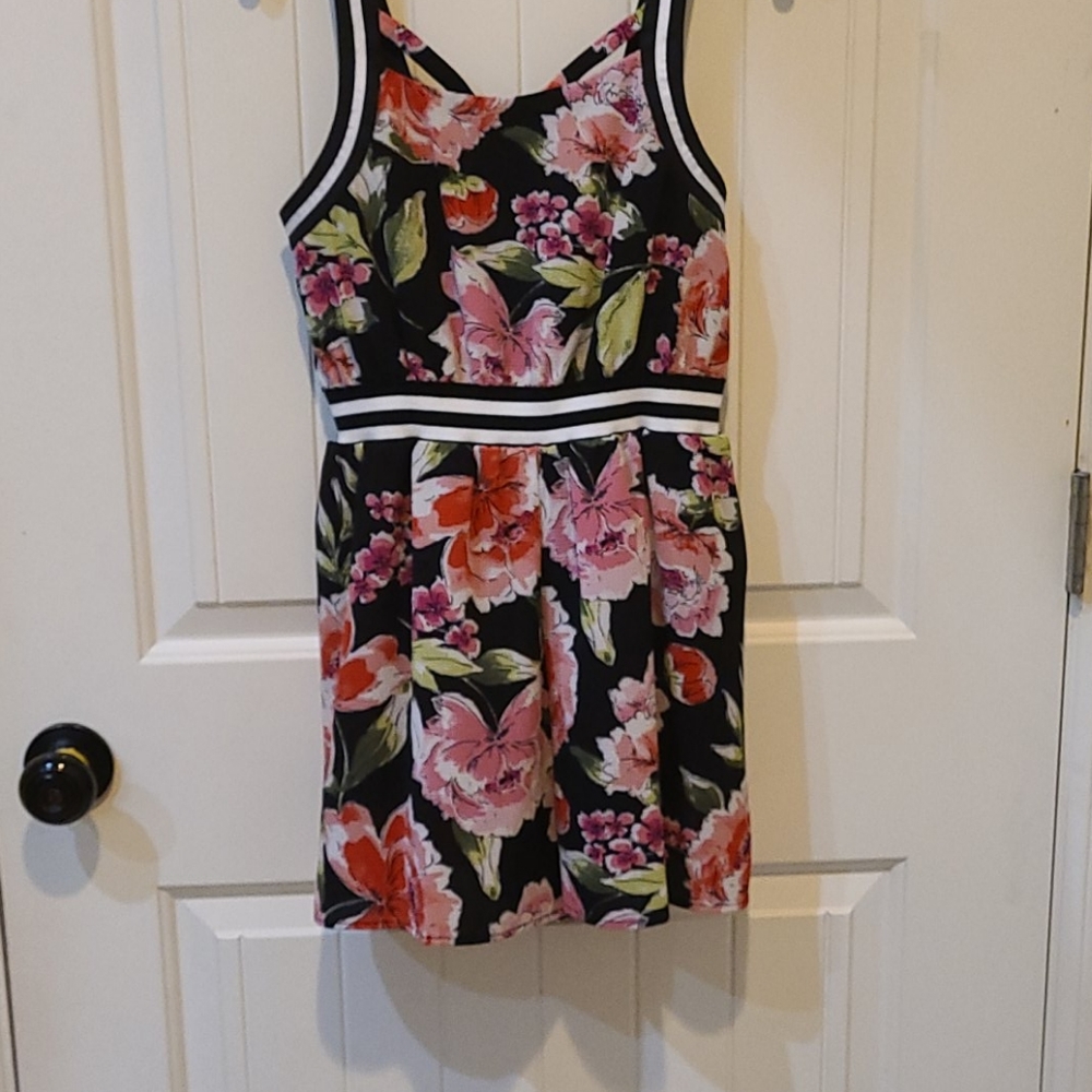 Romper/ Jumpsuit